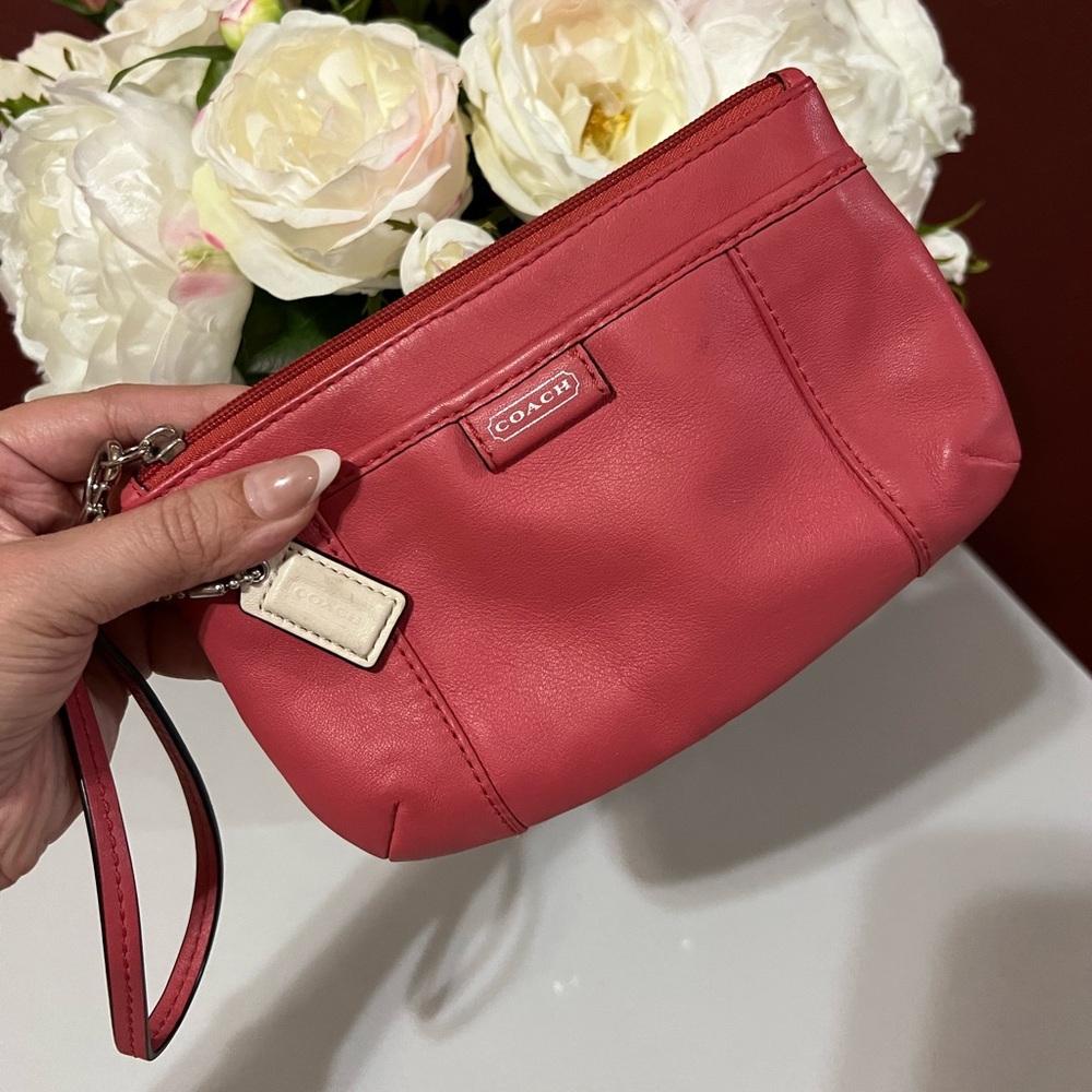 Coach Soho Geranium-Pink Leather Wristlet Wallet Mini Clutch Bag